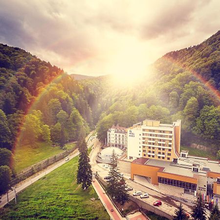 Hotel Perla Szlanikfürdő Kültér fotó